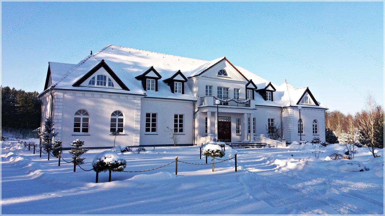 Sierakowice  Palac I Folwark Nemino מראה חיצוני תמונה