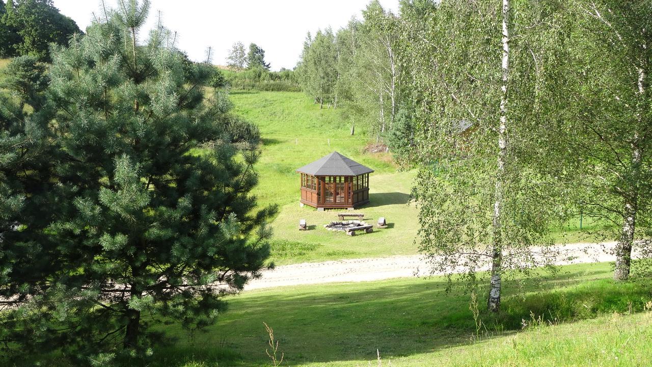 Sierakowice  Palac I Folwark Nemino מראה חיצוני תמונה